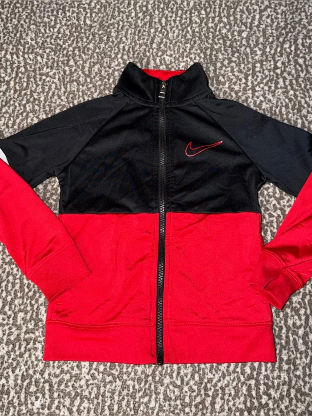 Toddler Nike bundle - Picture 3 of 7